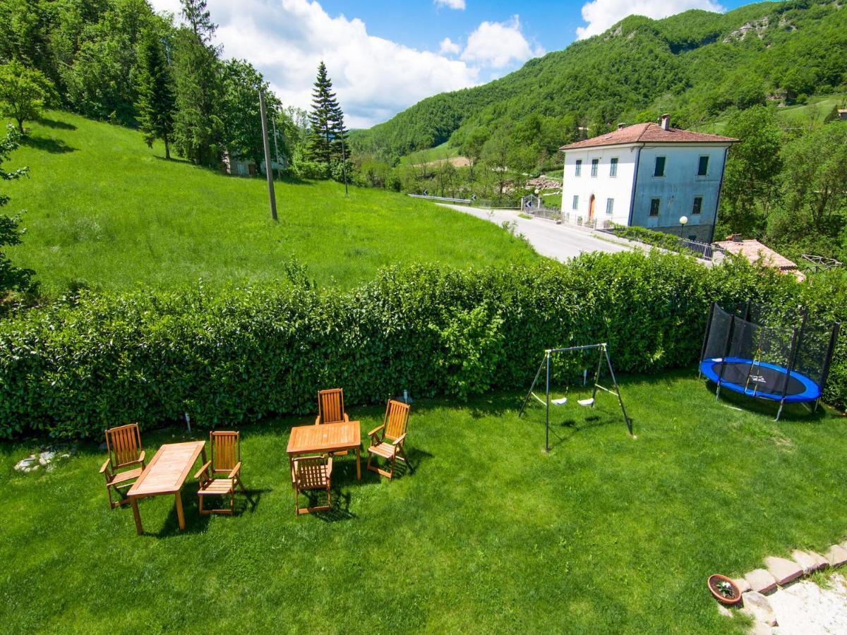 Belvilla By Oyo Villa Ludovica Borgo Pace Exterior photo